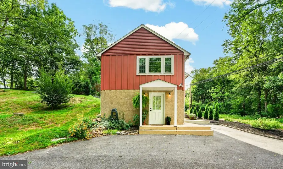 71 Concord Rd, Garnet Valley, PA 19060 - #3