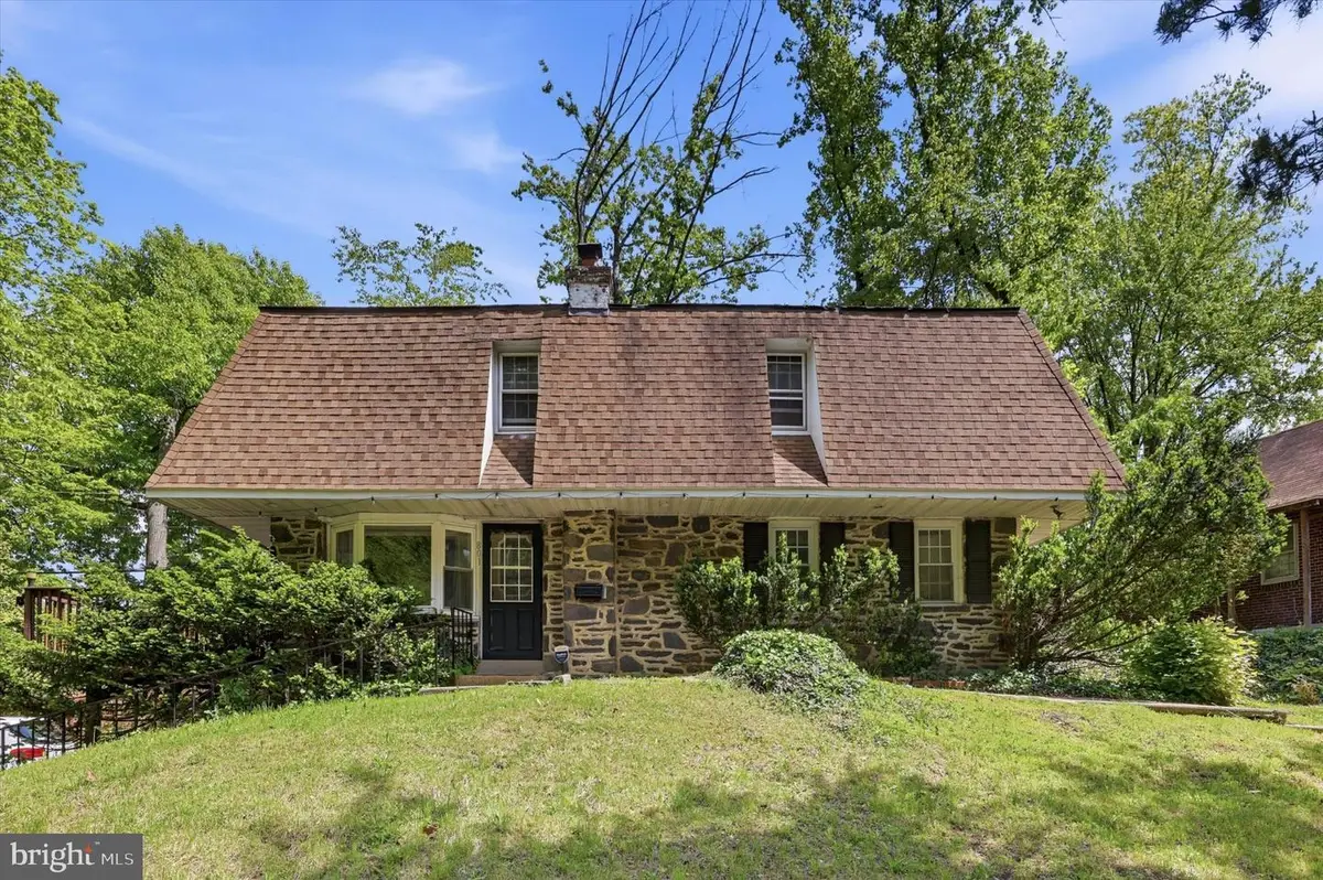 801 E Penn Pines Blvd, Aldan, PA 19018 - #1