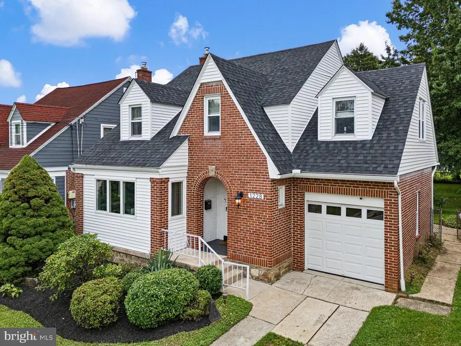 1228 Jefferson Ave, Woodlyn, PA 19094 - #2