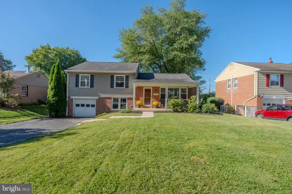 720 Wisteria Dr, NEWTOWN SQUARE, PA 19073