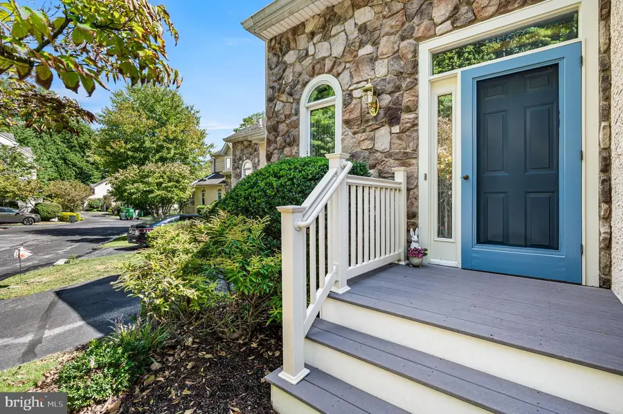 507 Waters Edge Ct, Newtown Square, PA 19073 - #2