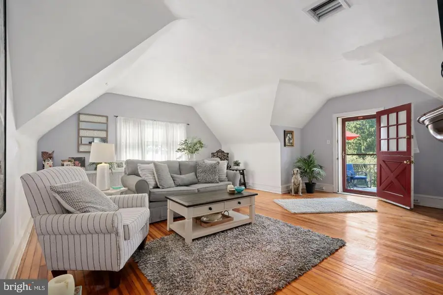 118 Montrose Ave #c, Bryn Mawr, PA 19010 - #2