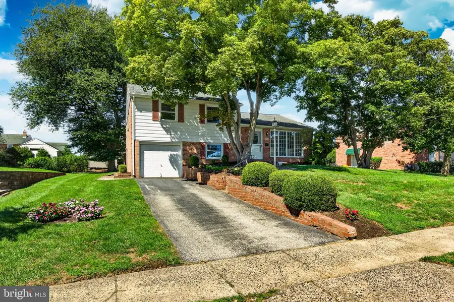 505 Vernon Rd, Springfield, PA 19064 - #2