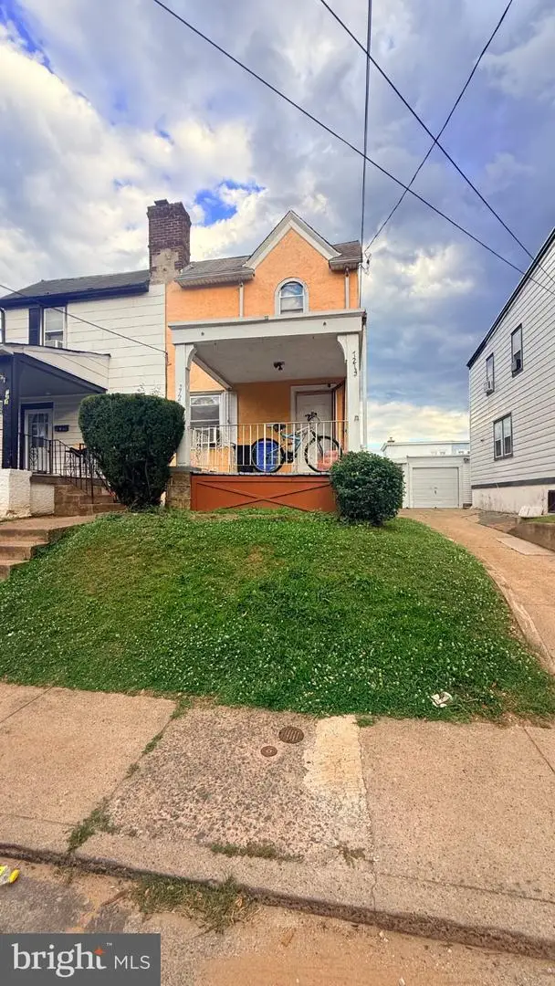 7214 Bradford Rd, Upper Darby, PA 19082 - #2