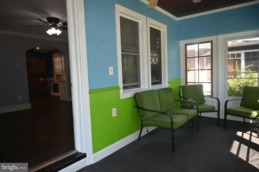 215 W Dupont St, Ridley Park, PA 19078 - #3