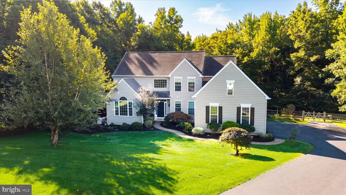 1231 Split Rail Dr, Garnet Valley, PA 19060 - #1
