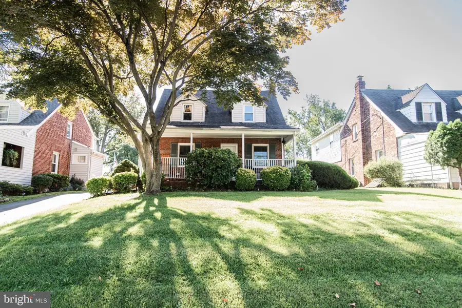 214 W Macdade Blvd, Folsom, PA 19033 - #2