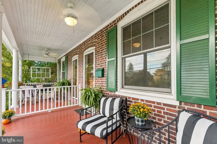 118 E Sixth St, Media, PA 19063 - #2
