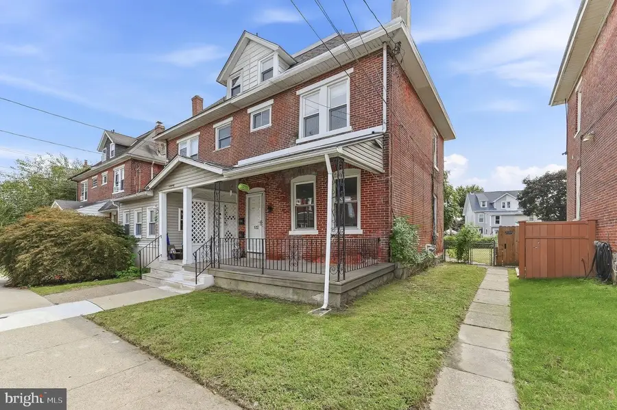 122 E Berkley Ave, Clifton Heights, PA 19018 - #2