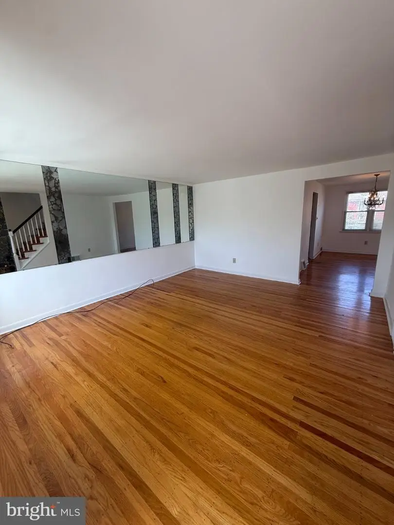 1540 Hermesprota Dr, Sharon Hill, PA 19079 - #3