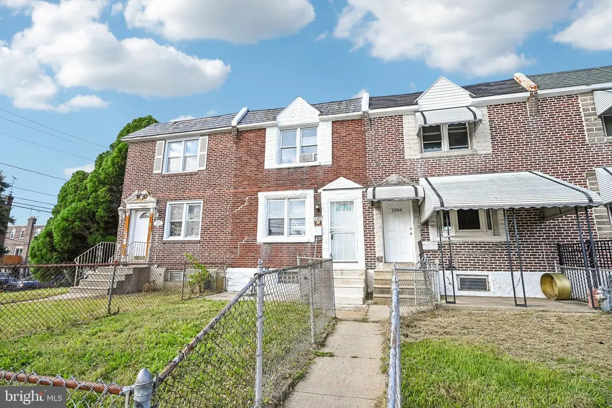 1302 Wycombe Ave, Darby, PA 19023 - #1