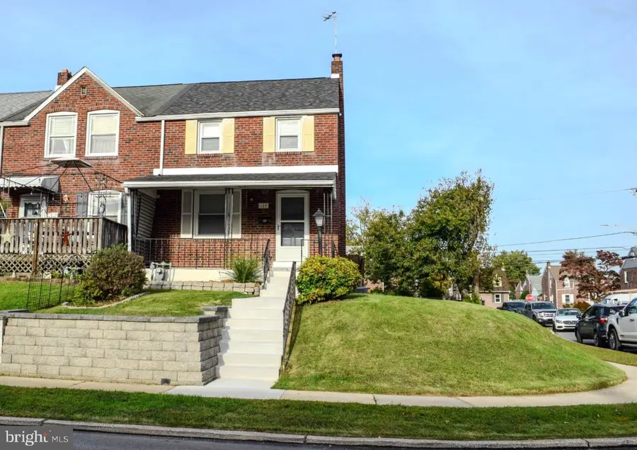 680 Clymer Ln, Ridley Park, PA 19078 - #2