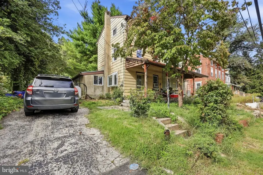 361 Parkmount Rd, Middletown, PA 19052 - #2
