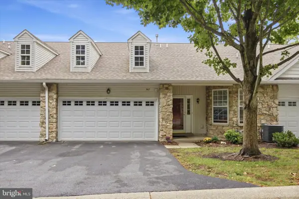 1467 Country Club Dr, SPRINGFIELD, PA 19064