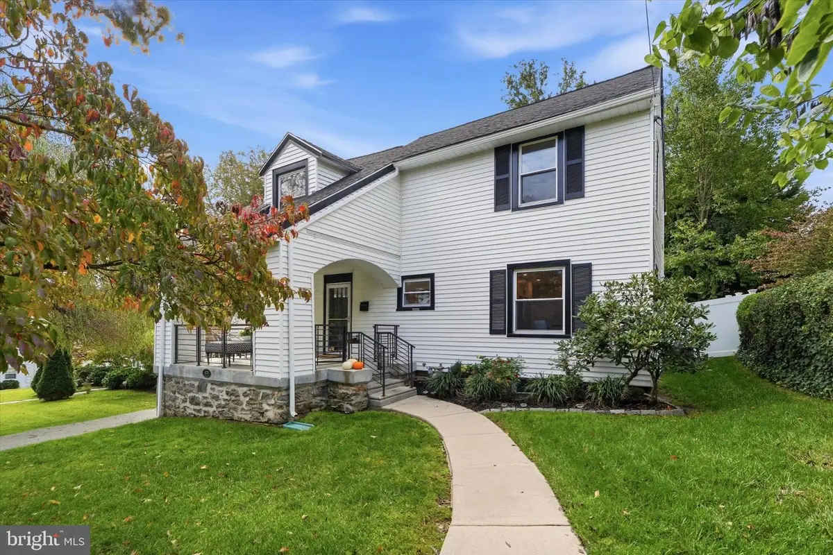 623 Lawson Ave, Havertown, PA 19083 - #1