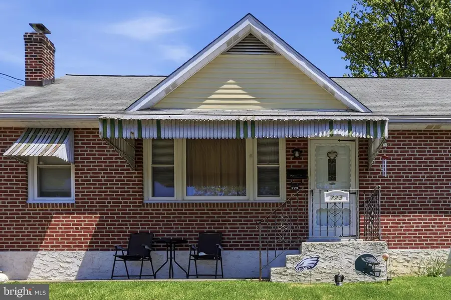 723 Sharon Ave, Collingdale, PA 19023 - #2