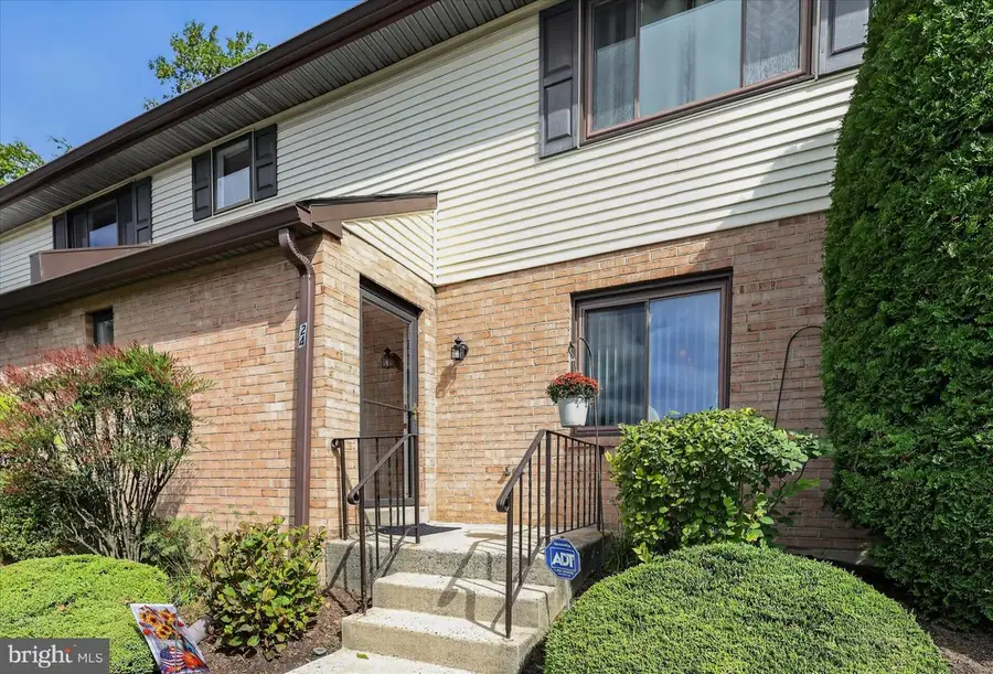 1747 W Chester Pike #24, Havertown, PA 19083 - #3
