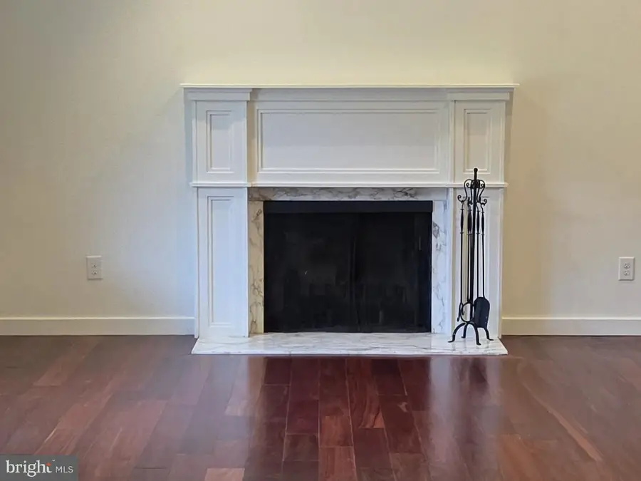 14 Castle Rock Dr, Havertown, PA 19083 - #3