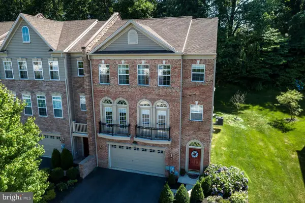 3172 Woods Edge Dr, GARNET VALLEY, PA 19060