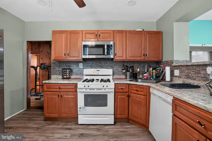 108 E Township Line Rd, Havertown, PA 19083 - #2