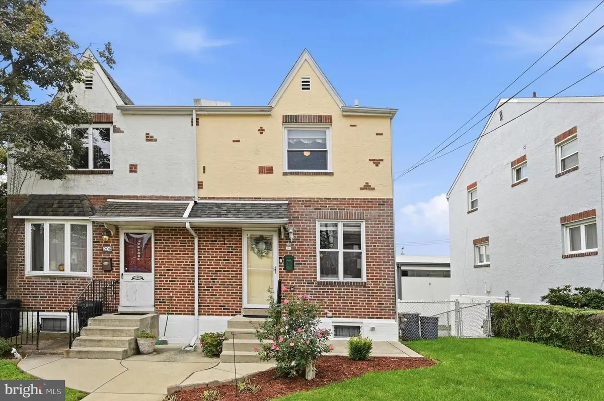 211 Willowbrook Ave, Folsom, PA 19033 - #1