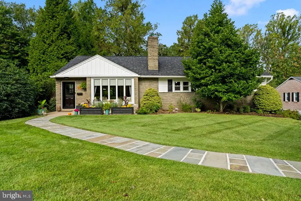 320 Kent Rd, Broomall, PA 19008 - #1
