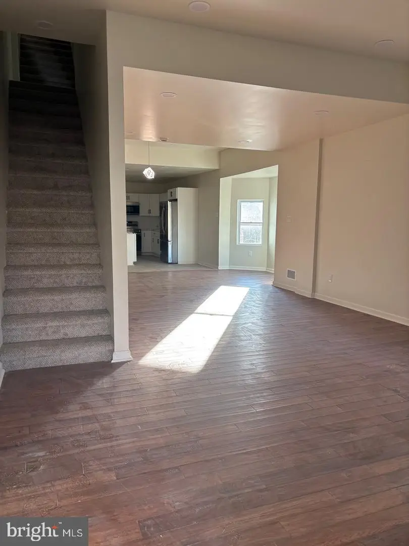 402 Colwyn Ave, Darby, PA 19023 - #2