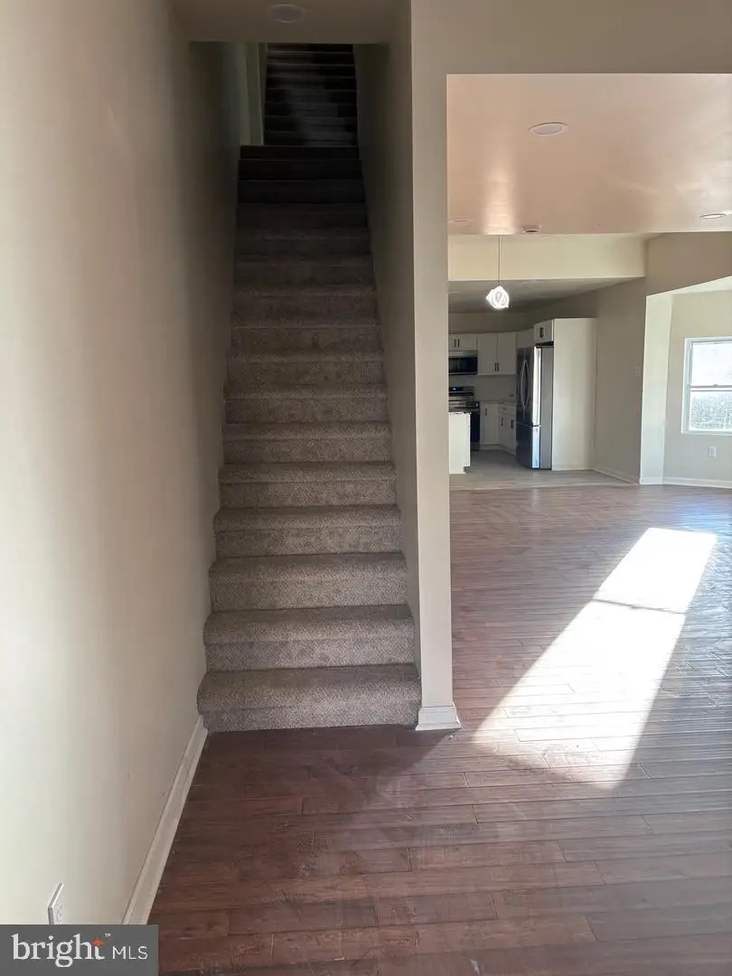 402 Colwyn Ave, Darby, PA 19023 - #3