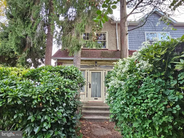 66 Beech Ave, ALDAN, PA 19018