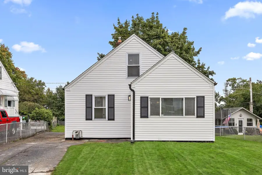 53 Seward Ln, Aston, PA 19014 - #3