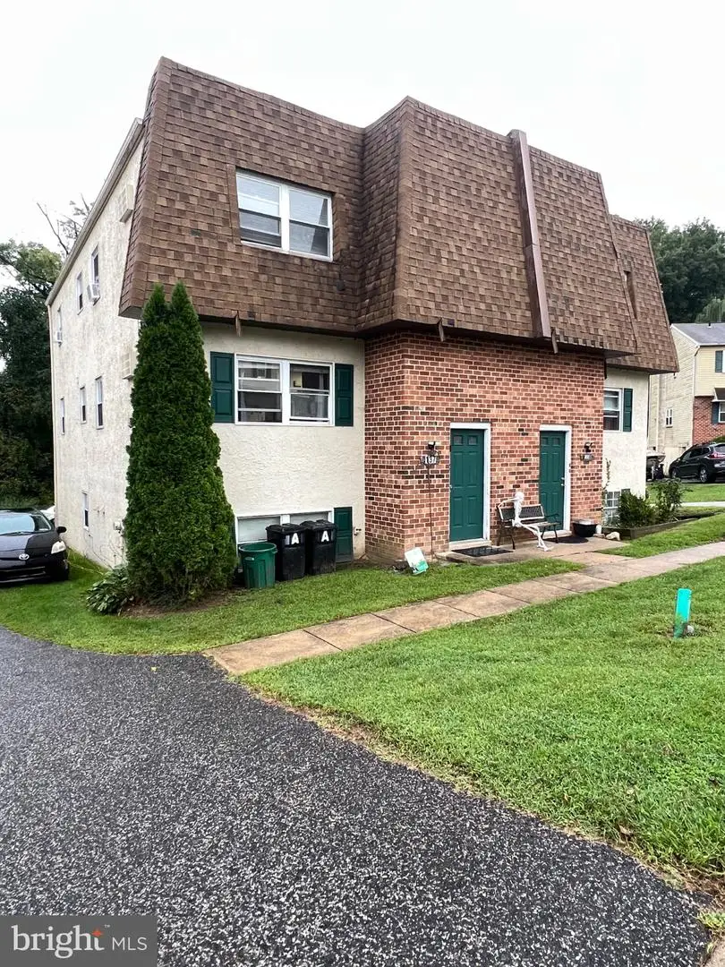 135 Meadowbrook Ln, Brookhaven, PA 19015 - #3