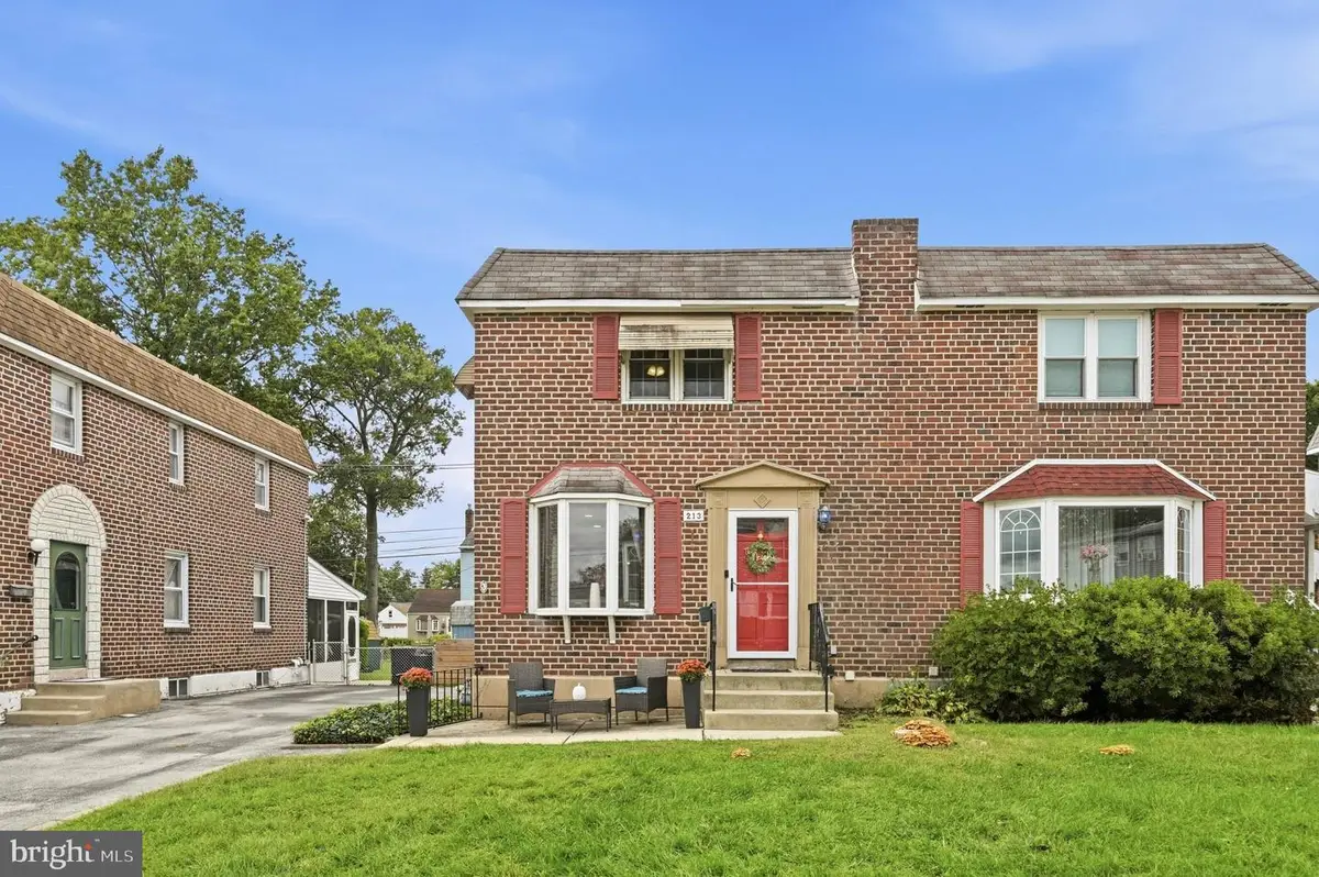 213 Evergreen Ave, Folsom, PA 19033 - #1