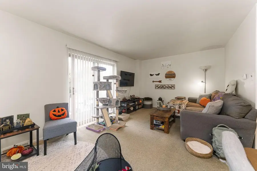 538 Gia Cir, Clifton Heights, PA 19018 - #2