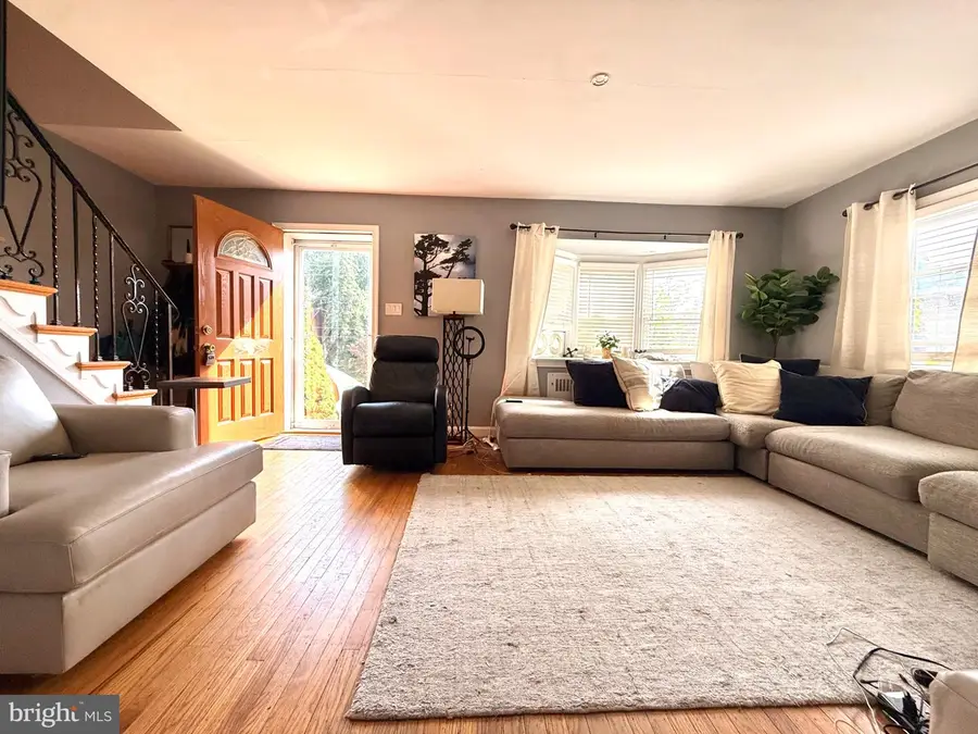 1516 Burmont Rd, Havertown, PA 19083 - #3