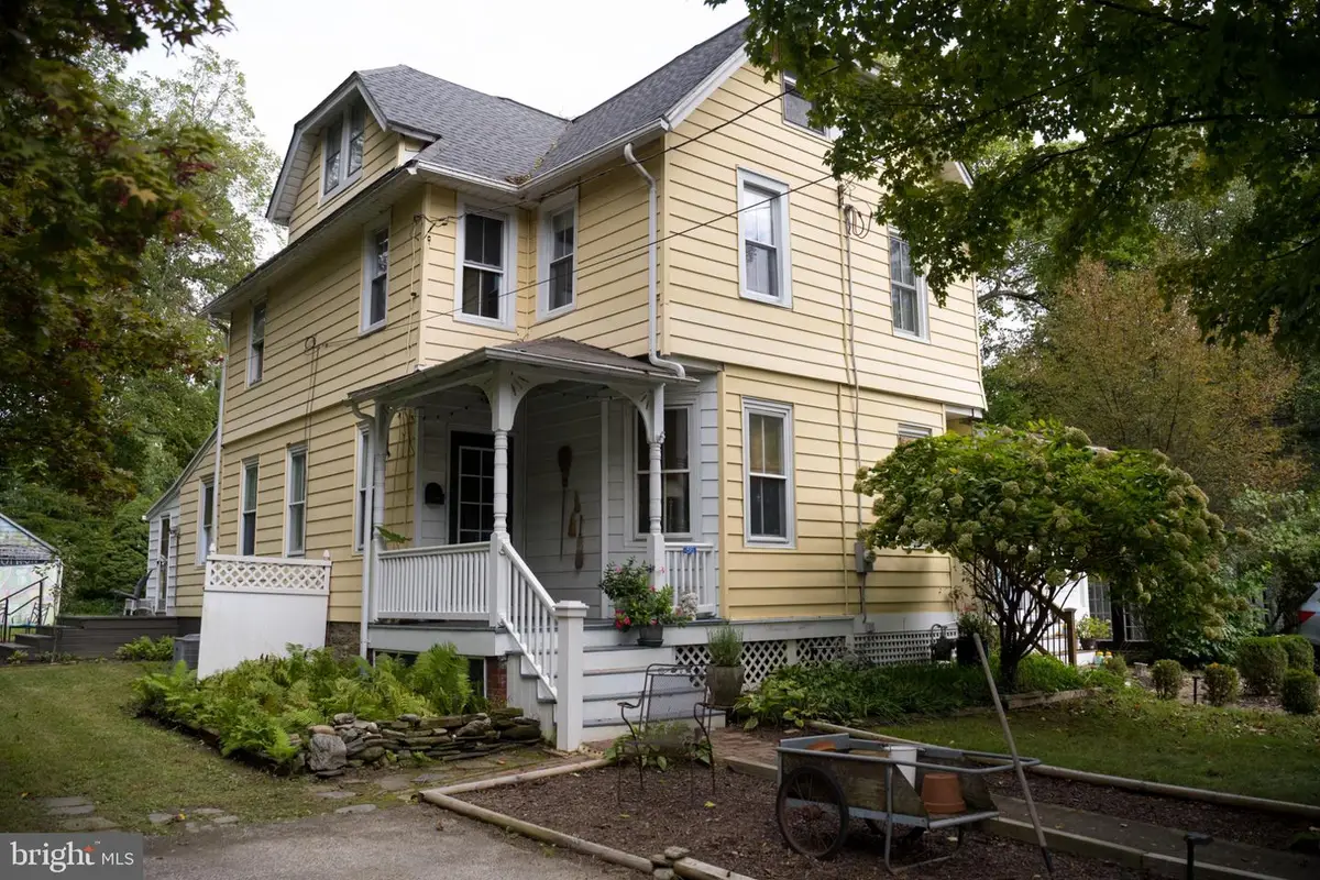 315 Union Ave, Swarthmore, PA 19081 - #1