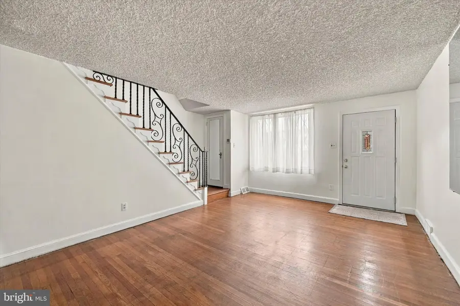 604 Rively Ave, Glenolden, PA 19036 - #3