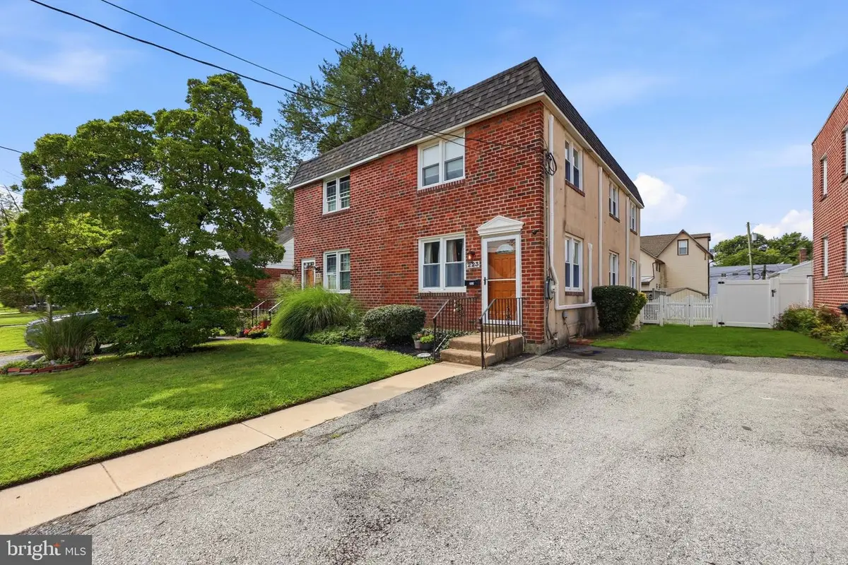 223 Swarthmore Ave, Folsom, PA 19033 - #1