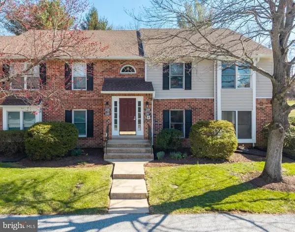 1802 N Glen Dr #1802, GLEN MILLS, PA 19342