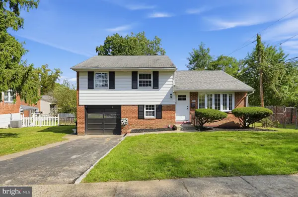 934 Longford Rd, SECANE, PA 19018