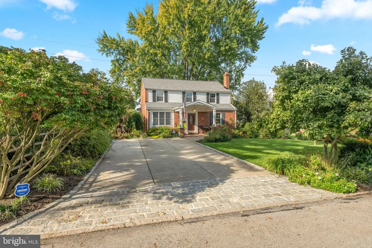 108 Buckingham Dr, Bryn Mawr, PA 19010 - #1
