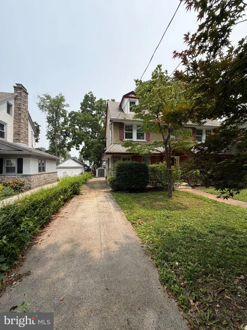 833 Morgan Ave, Drexel Hill, PA 19026 - #2