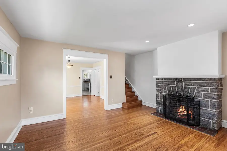 38 Maple Ave, Upper Darby, PA 19082 - #3