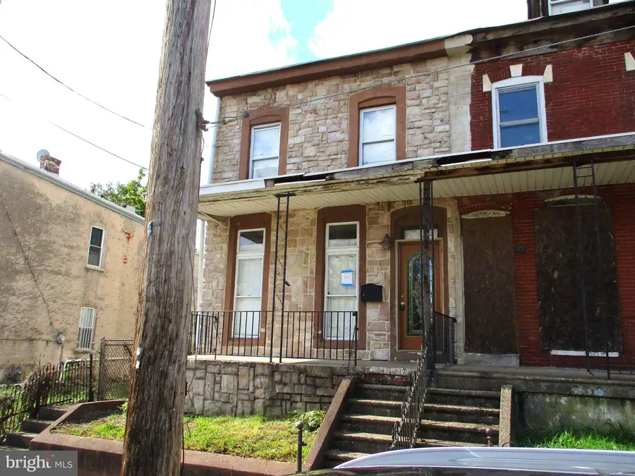 350 Parker St, Chester, PA 19013 - #3