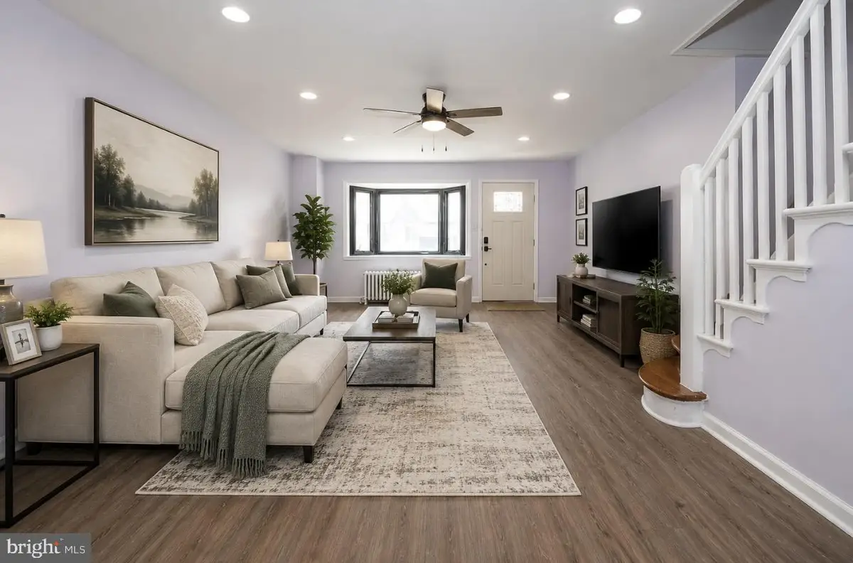 246 Wiltshire Rd, Upper Darby, PA 19082 - #1