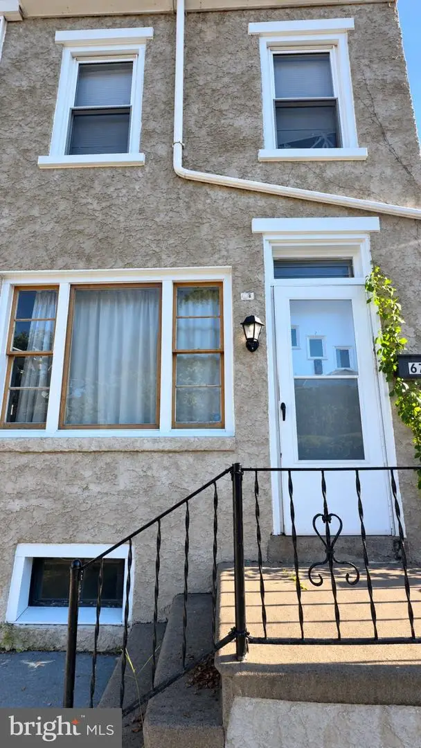 619 W 5th St, Chester, PA 19013 - #1