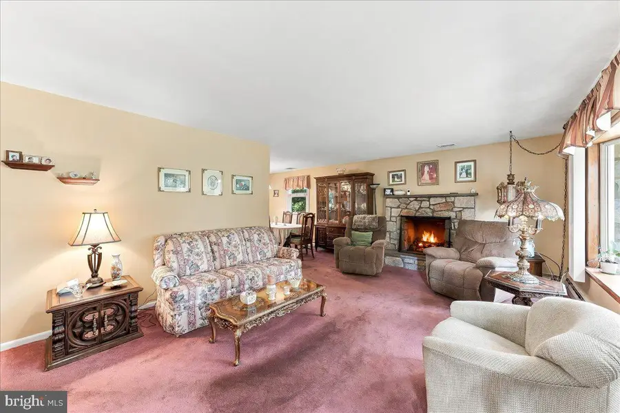 100 W Thompson Ave, Springfield, PA 19064 - #3