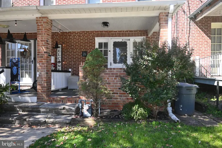 26 Vernon Rd, Havertown, PA 19083 - #2