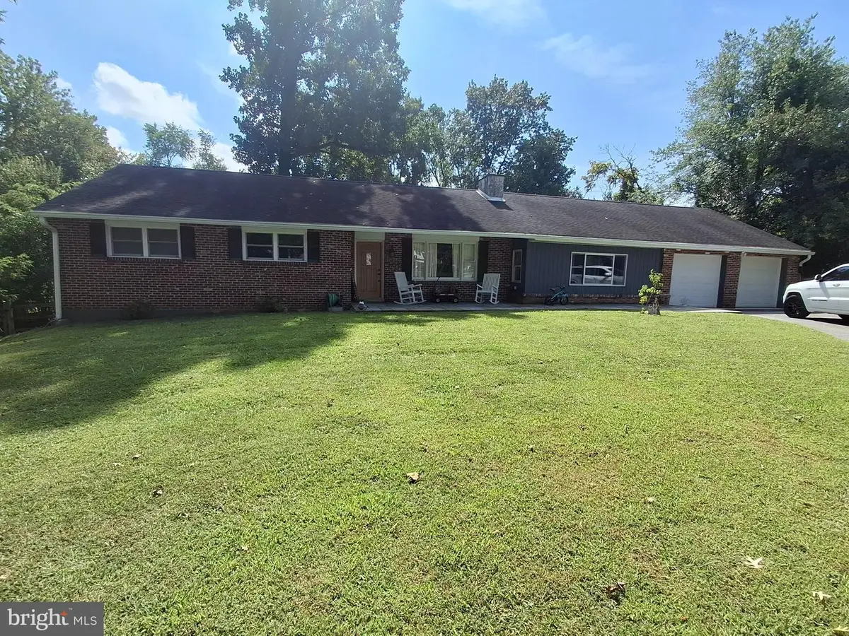4499 Bethel Rd, Boothwyn, PA 19061 - #1