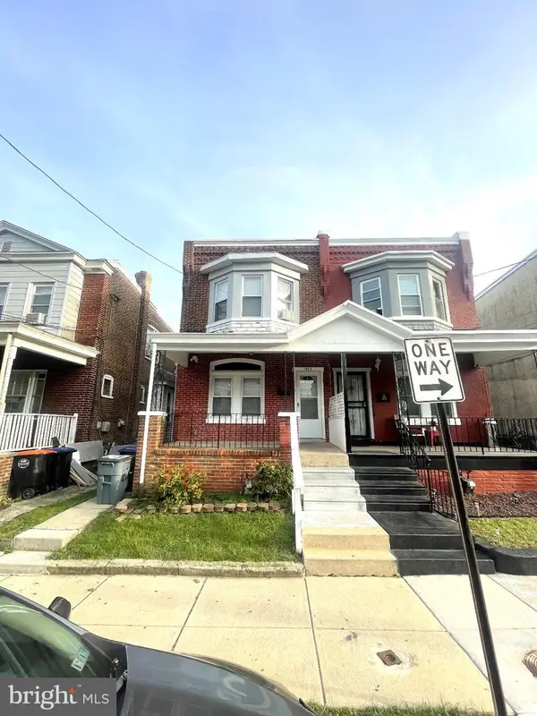 327 E 20th St, CHESTER, PA 19013