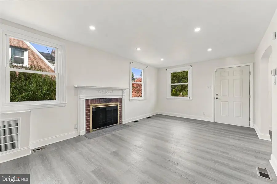 205 Fairlamb Ave, Havertown, PA 19083 - #2